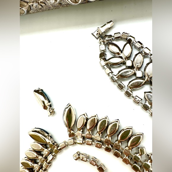 Vintage Blue Rhinestone Bracelet Set - Picture 4 of 15